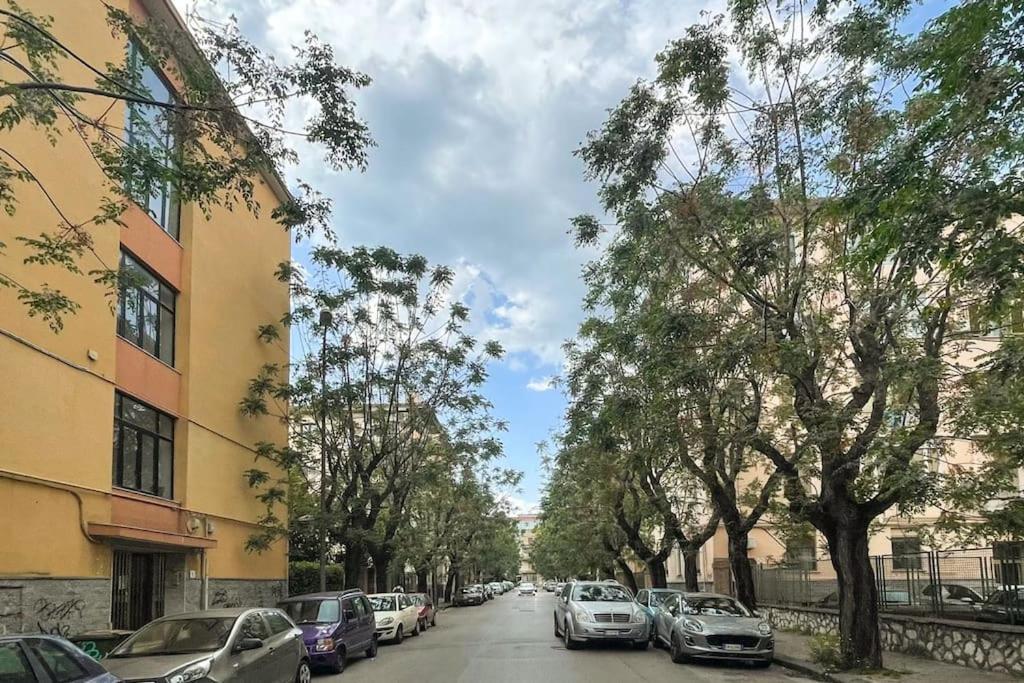 Pisacane Suite Salerno Bagian luar foto